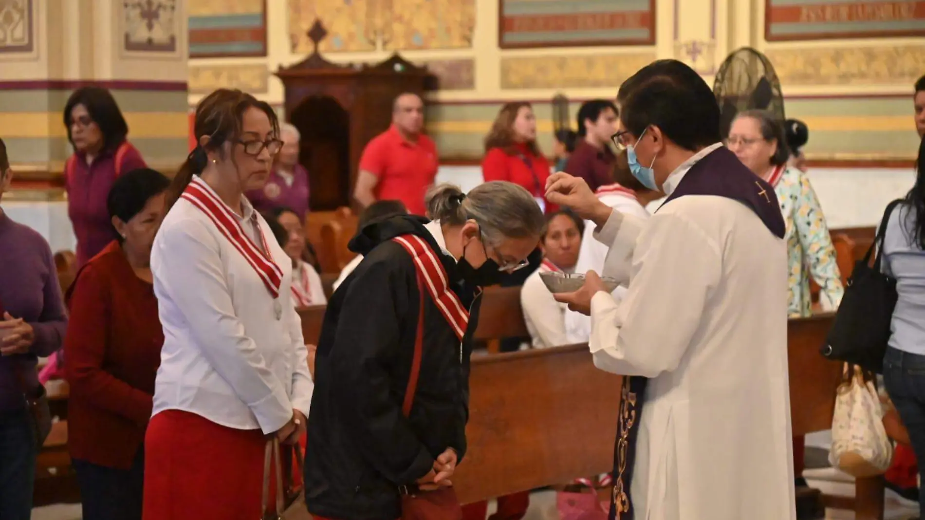 Catedral de Tampico celebra el Miércoles de Ceniza 